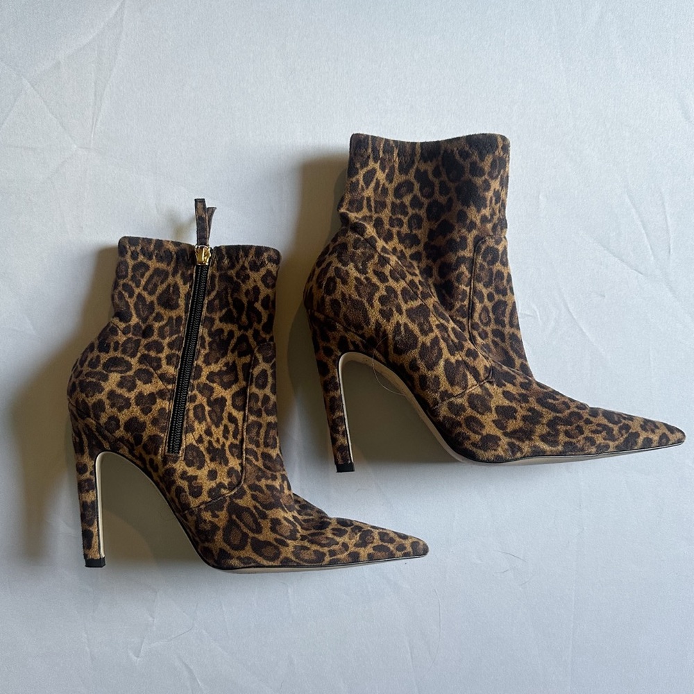 Good American Faux Suede Leopard Print Boots